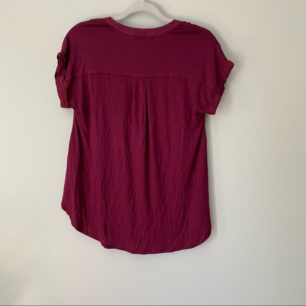 Hi-Low button down t-shirt - Picture 2 of 5